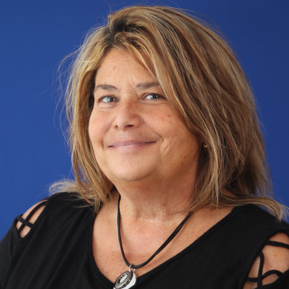 Christine Neet, CPIA