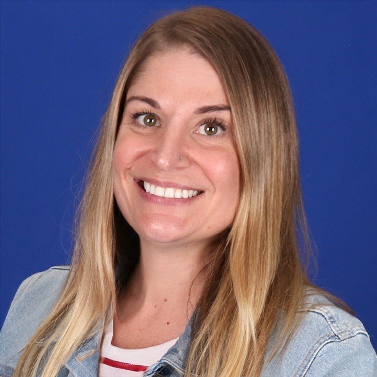 Headshot of Michelle Krasniak.
